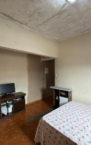 Casa à venda com 96m², 4 quartos e 2 vagas Casa à venda com 96m², 4 quartos e 2 vagasQuarto 4 - Suíte