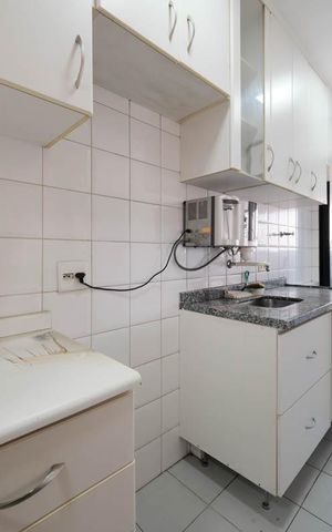 Apartamento à venda com 58m², 2 quartos e 1 vagaCozinha e Área de Serviço