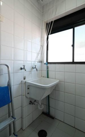 Apartamento à venda com 58m², 2 quartos e 1 vagaCozinha e Área de Serviço