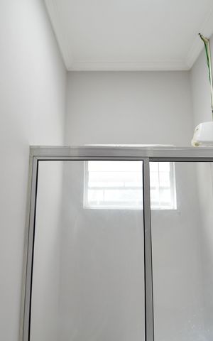 Casa à venda com 223m², 6 quartos e 3 vagasBanheiro Suíte