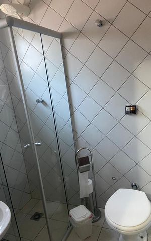 Casa para alugar com 2550m², 3 quartos e 4 vagas Casa para alugar com 2550m², 3 quartos e 4 vagasBanheiro