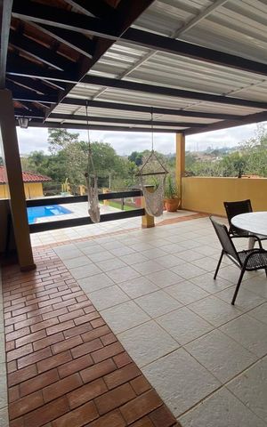 Casa para alugar com 2550m², 3 quartos e 4 vagas Casa para alugar com 2550m², 3 quartos e 4 vagasÁrea externa