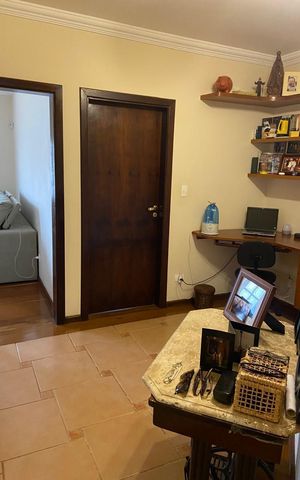 Casa para alugar com 2550m², 3 quartos e 4 vagas Casa para alugar com 2550m², 3 quartos e 4 vagasQuarto