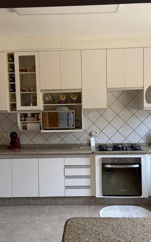 Casa para alugar com 2550m², 3 quartos e 4 vagas Casa para alugar com 2550m², 3 quartos e 4 vagasCozinha
