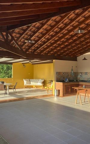 Casa para alugar com 2550m², 3 quartos e 4 vagas Casa para alugar com 2550m², 3 quartos e 4 vagasÁrea externa