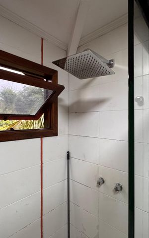 Casa de condomínio à venda com 400m², 6 quartos e 1 vaga Casa de condomínio à venda com 400m², 6 quartos e 1 vagaSuíte 3 - Banheiro