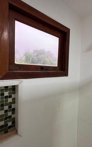 Casa de condomínio à venda com 400m², 6 quartos e 1 vaga Casa de condomínio à venda com 400m², 6 quartos e 1 vagaSuíte 4 - Banheiro