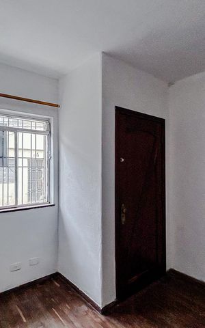 Casa à venda com 160m², 4 quartos e sem vagaSala - Casa 2