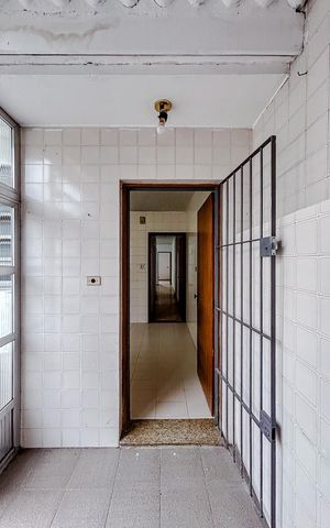 Casa à venda com 160m², 4 quartos e sem vagaÁrea de Serviço