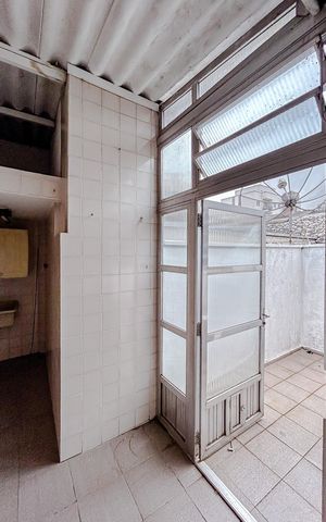 Casa à venda com 160m², 4 quartos e sem vagaÁrea de Serviço