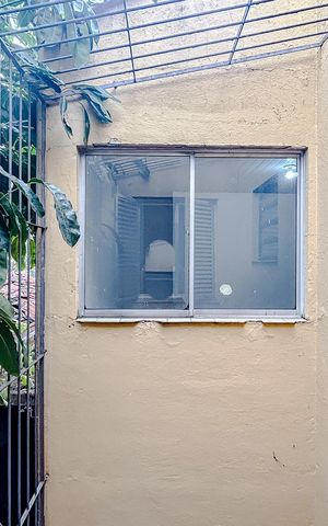 Casa à venda com 160m², 4 quartos e sem vagaVista do Quarto 2