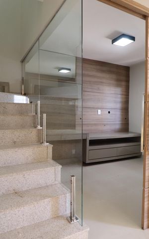 Casa de condomínio para alugar com 130m², 3 quartos e 2 vagasSala de TV