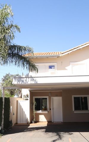 Casa de condomínio para alugar com 130m², 3 quartos e 2 vagasPlaquinha