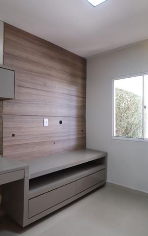 Casa de condomínio para alugar com 130m², 3 quartos e 2 vagasSala de TV