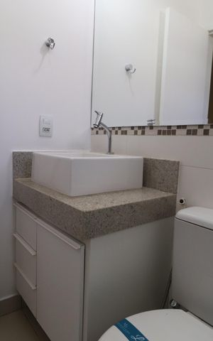 Casa de condomínio para alugar com 130m², 3 quartos e 2 vagasBanheiro Social