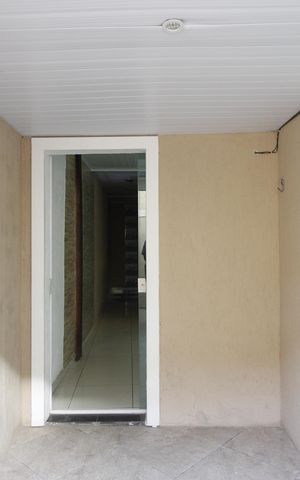 Casa para alugar com 80m², 2 quartos e sem vagaÁrea externa