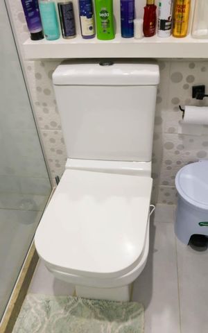 Apartamento à venda com 75m², 3 quartos e 1 vaga Apartamento à venda com 75m², 3 quartos e 1 vagaBanheiro