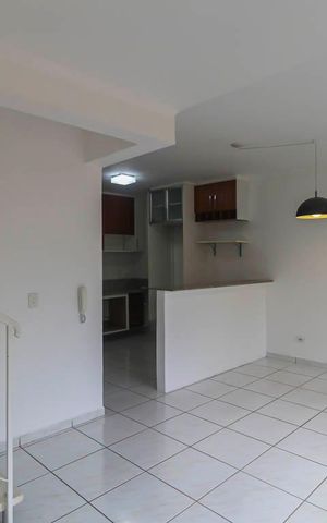 Casa de condomínio para alugar com 88m², 2 quartos e 1 vaga