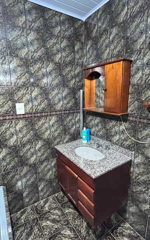 Casa para alugar com 160m², 2 quartos e sem vagaBanheiro