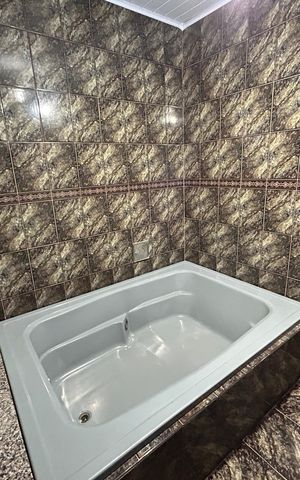 Casa para alugar com 160m², 2 quartos e sem vagaBanheiro