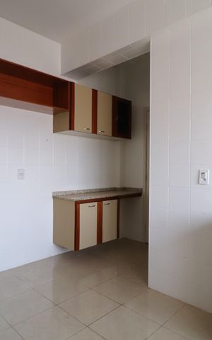 Apartamento para alugar com 160m², 4 quartos e 4 vagasCozinha