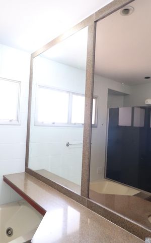 Apartamento para alugar com 160m², 4 quartos e 4 vagasBanheiro do Quarto 2