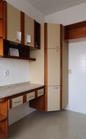 Apartamento para alugar com 160m², 4 quartos e 4 vagasCozinha