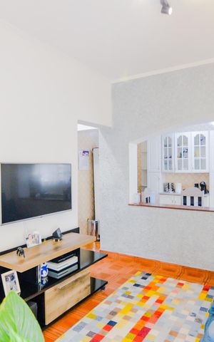 Casa à venda com 225m², 4 quartos e 7 vagasSala - Casa 2 