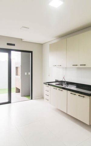 Casa para alugar com 160m², 3 quartos e 1 vaga Casa para alugar com 160m², 3 quartos e 1 vagaCozinha