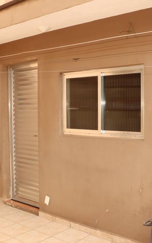 Casa à venda com 250m², 4 quartos e 4 vagasÁrea externa