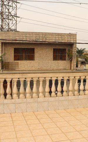 Casa à venda com 250m², 4 quartos e 4 vagasÁrea externa