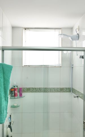 Apartamento à venda com 83m², 3 quartos e 2 vagas Apartamento à venda com 83m², 3 quartos e 2 vagasSuíte - Banheiro