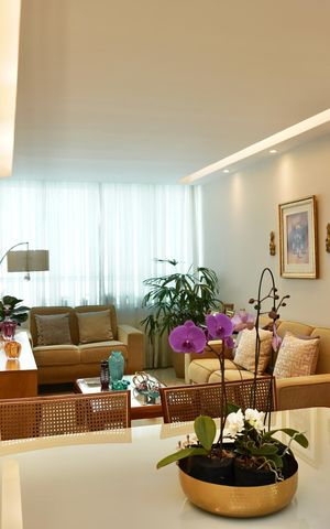 Apartamento à venda com 83m², 3 quartos e 2 vagas Apartamento à venda com 83m², 3 quartos e 2 vagasSala