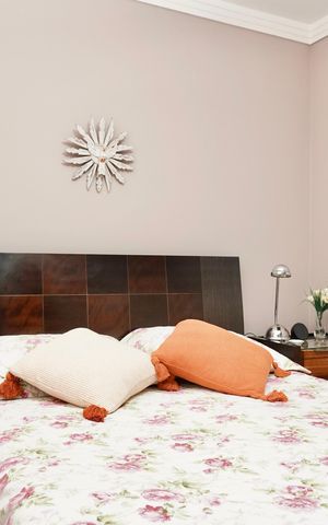 Apartamento à venda com 83m², 3 quartos e 2 vagas Apartamento à venda com 83m², 3 quartos e 2 vagasSuíte
