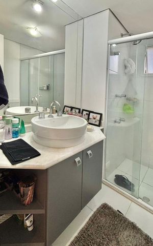 Apartamento à venda com 126m², 3 quartos e 2 vagas Apartamento à venda com 126m², 3 quartos e 2 vagasBanheiro