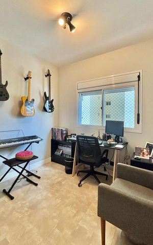Apartamento à venda com 126m², 3 quartos e 2 vagas Apartamento à venda com 126m², 3 quartos e 2 vagasQuarto