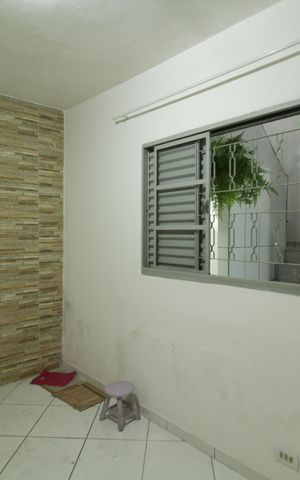 Casa à venda com 133m², 4 quartos e 2 vagasCasa 2
