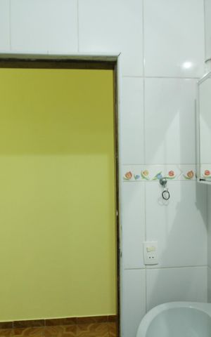 Casa à venda com 133m², 4 quartos e 2 vagasCasa 1