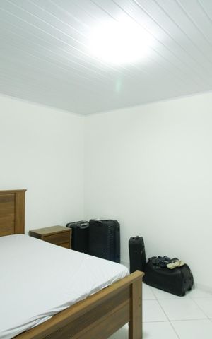 Casa à venda com 133m², 4 quartos e 2 vagasCasa 2
