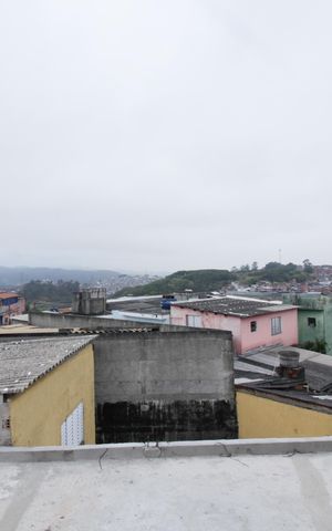 Casa à venda com 133m², 4 quartos e 2 vagasCasa 2