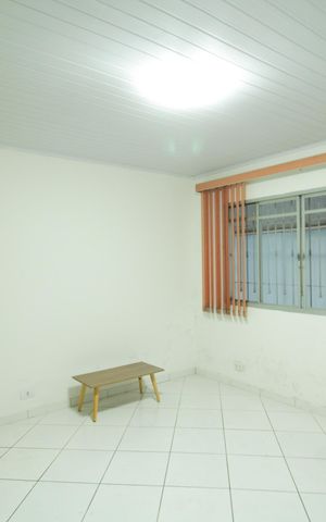 Casa à venda com 133m², 4 quartos e 2 vagasCasa 2