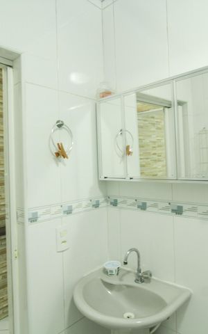 Casa à venda com 133m², 4 quartos e 2 vagasCasa 2