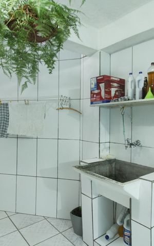 Casa à venda com 133m², 4 quartos e 2 vagasCasa 2
