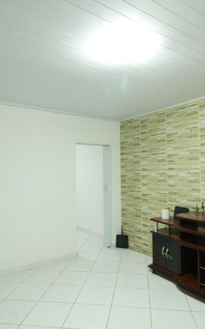Casa à venda com 133m², 4 quartos e 2 vagasCasa 2