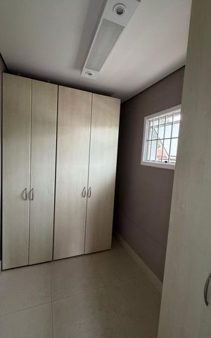 Casa de condomínio para alugar com 269m², 3 quartos e 4 vagas