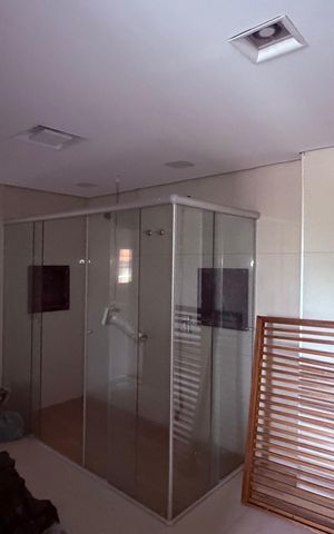 Casa de condomínio para alugar com 269m², 3 quartos e 4 vagas