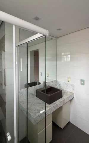 Casa de condomínio para alugar com 269m², 3 quartos e 4 vagas