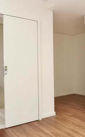 Apartamento à venda com 184m², 3 quartos e 4 vagas Apartamento à venda com 184m², 3 quartos e 4 vagasSuíte