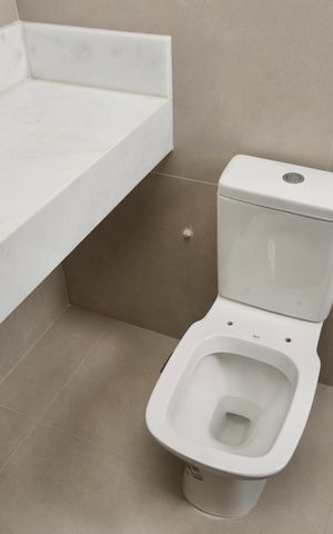 Apartamento à venda com 184m², 3 quartos e 4 vagas Apartamento à venda com 184m², 3 quartos e 4 vagasCozinha e Área de Serviço - Lavabo