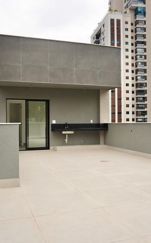 Apartamento à venda com 184m², 3 quartos e 4 vagas Apartamento à venda com 184m², 3 quartos e 4 vagasVaranda 2 da Cobertura